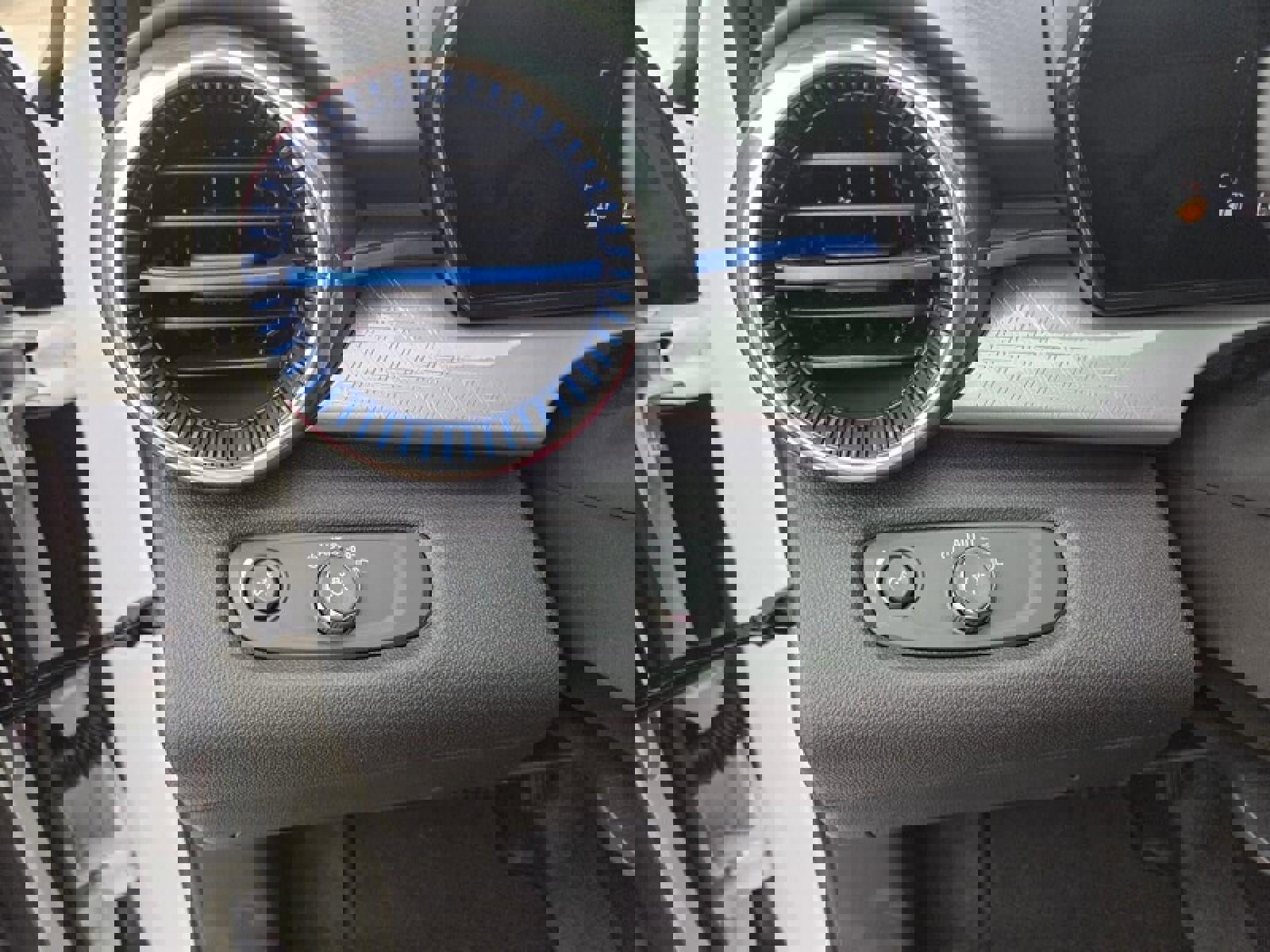 New 2026 Chevrolet Trax LT w/ Driver Confidence Package image 13