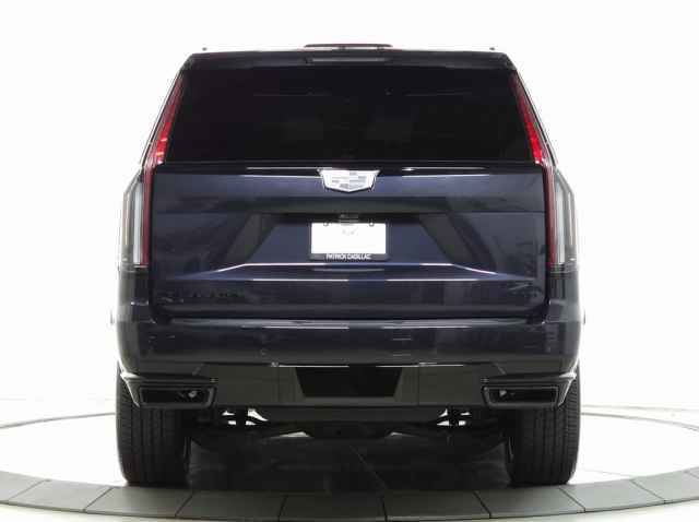 Certified 2024 Cadillac Escalade Sport w/ LPO, ONYX Package image 5
