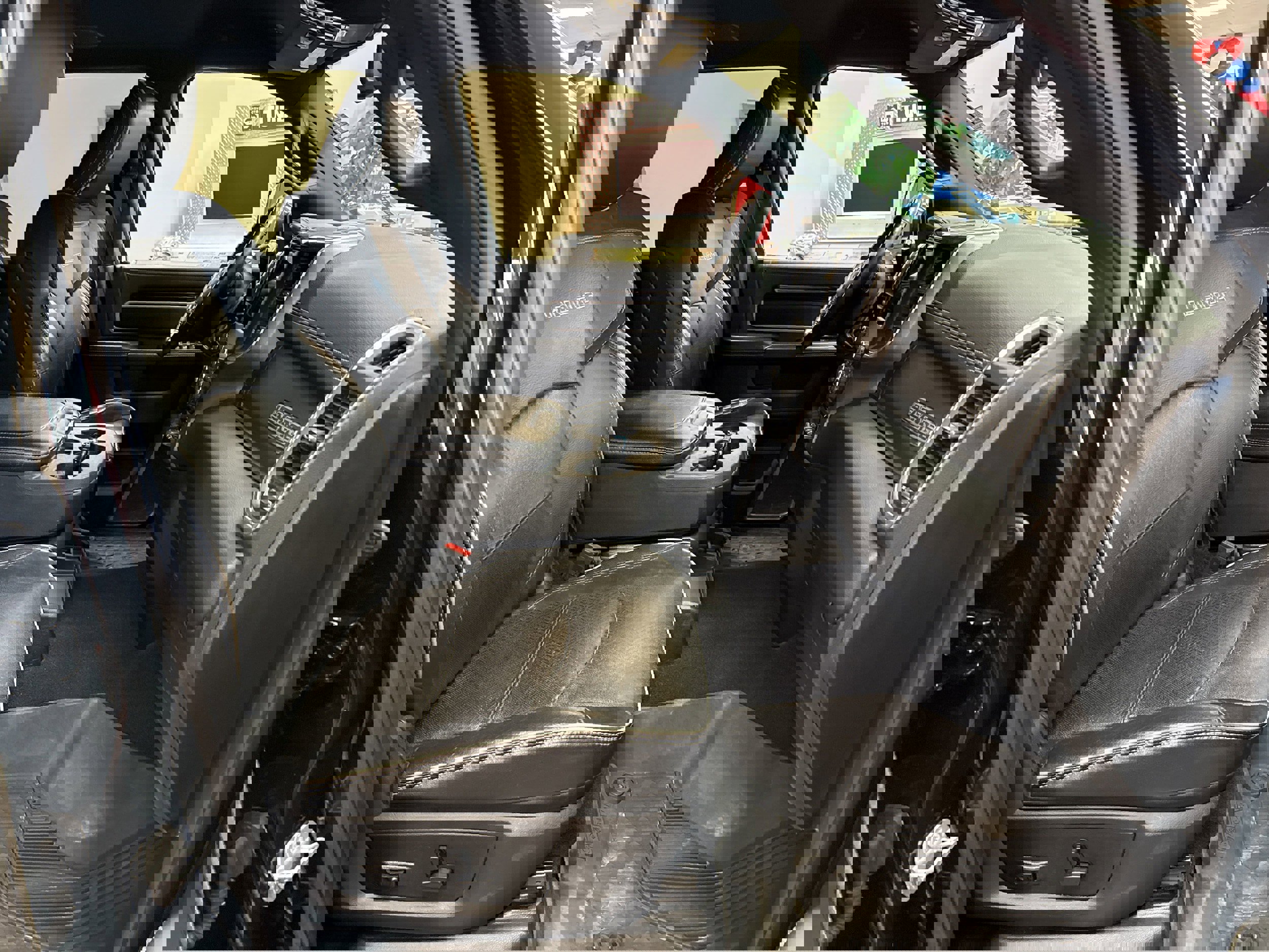 Used 2020 RAM 2500 Laramie image 17