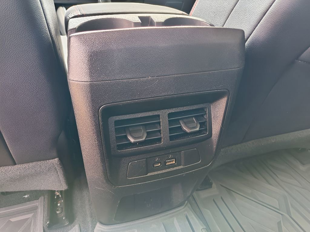 Used 2023 Chevrolet Colorado Z71 w/ Z71 Convenience Package 2 image 27