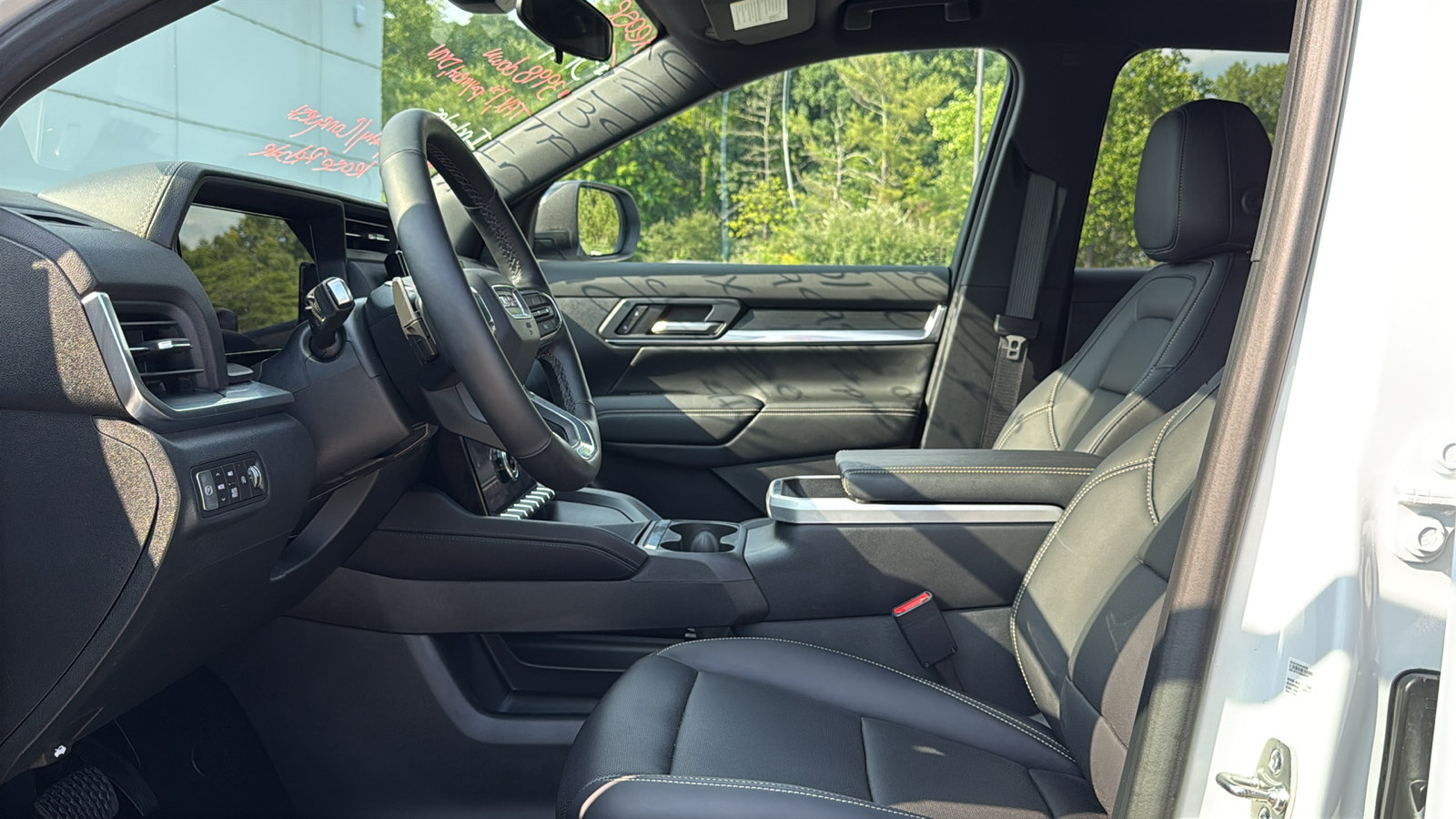 Certified 2026 GMC Terrain Elevation w/ Elevation Premium Package AWD/4WD image 13