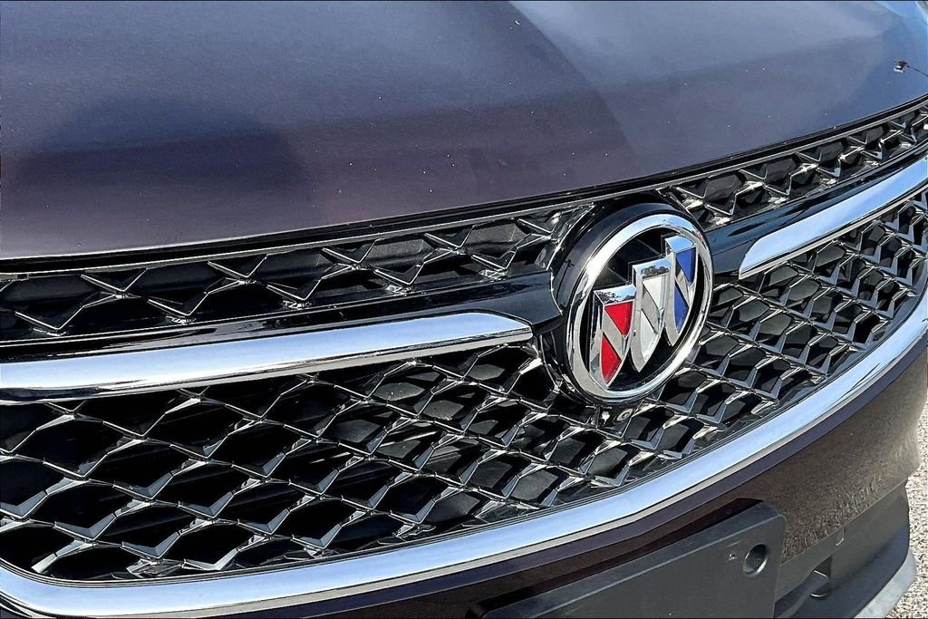 Used 2021 Buick Envision Avenir image 40