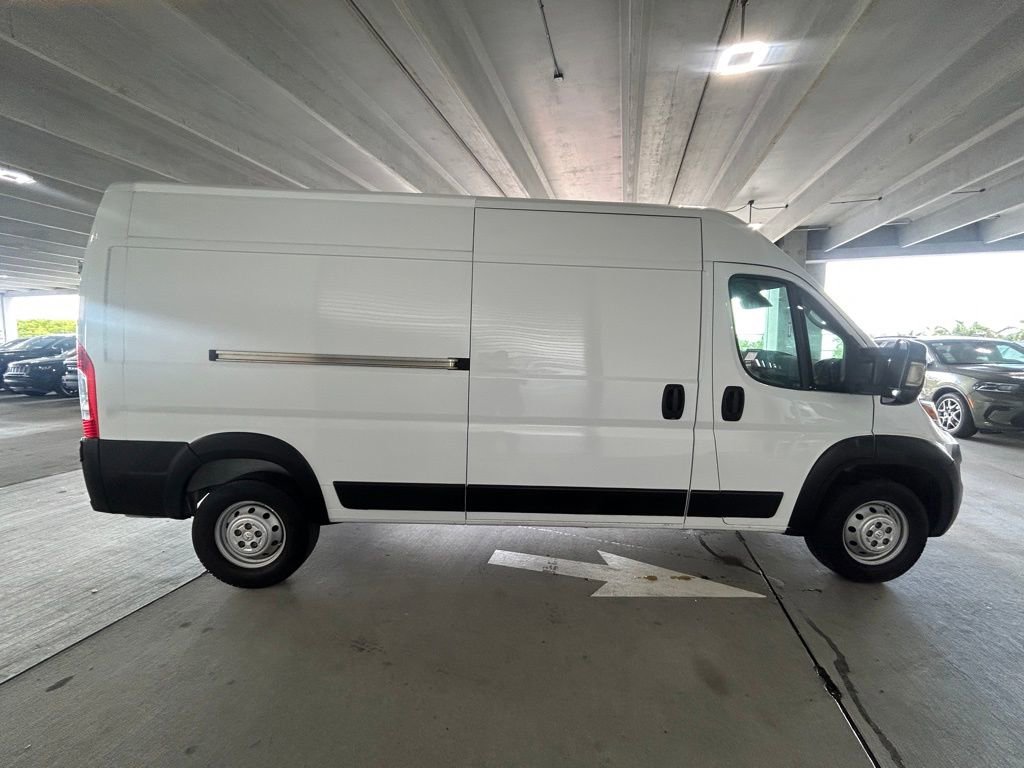 Used 2023 RAM ProMaster 2500 image 4