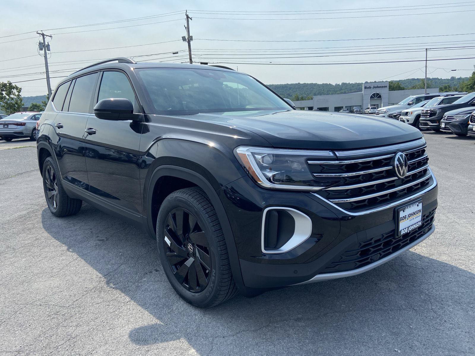 New 2026 Volkswagen Atlas SE