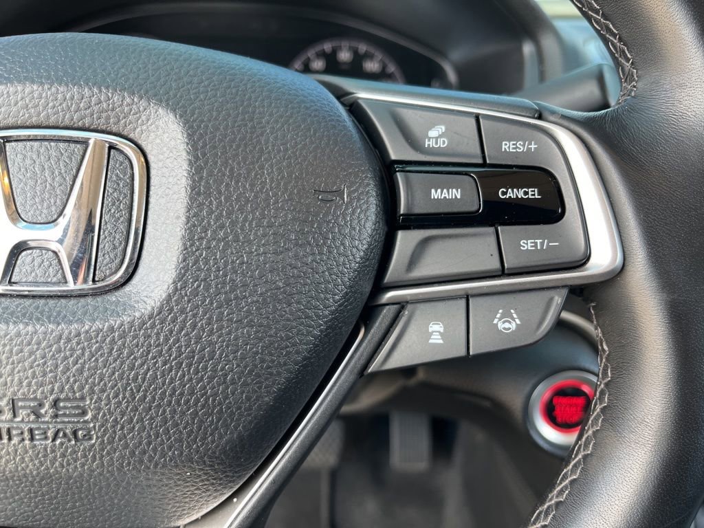 Used 2020 Honda Accord Touring image 23