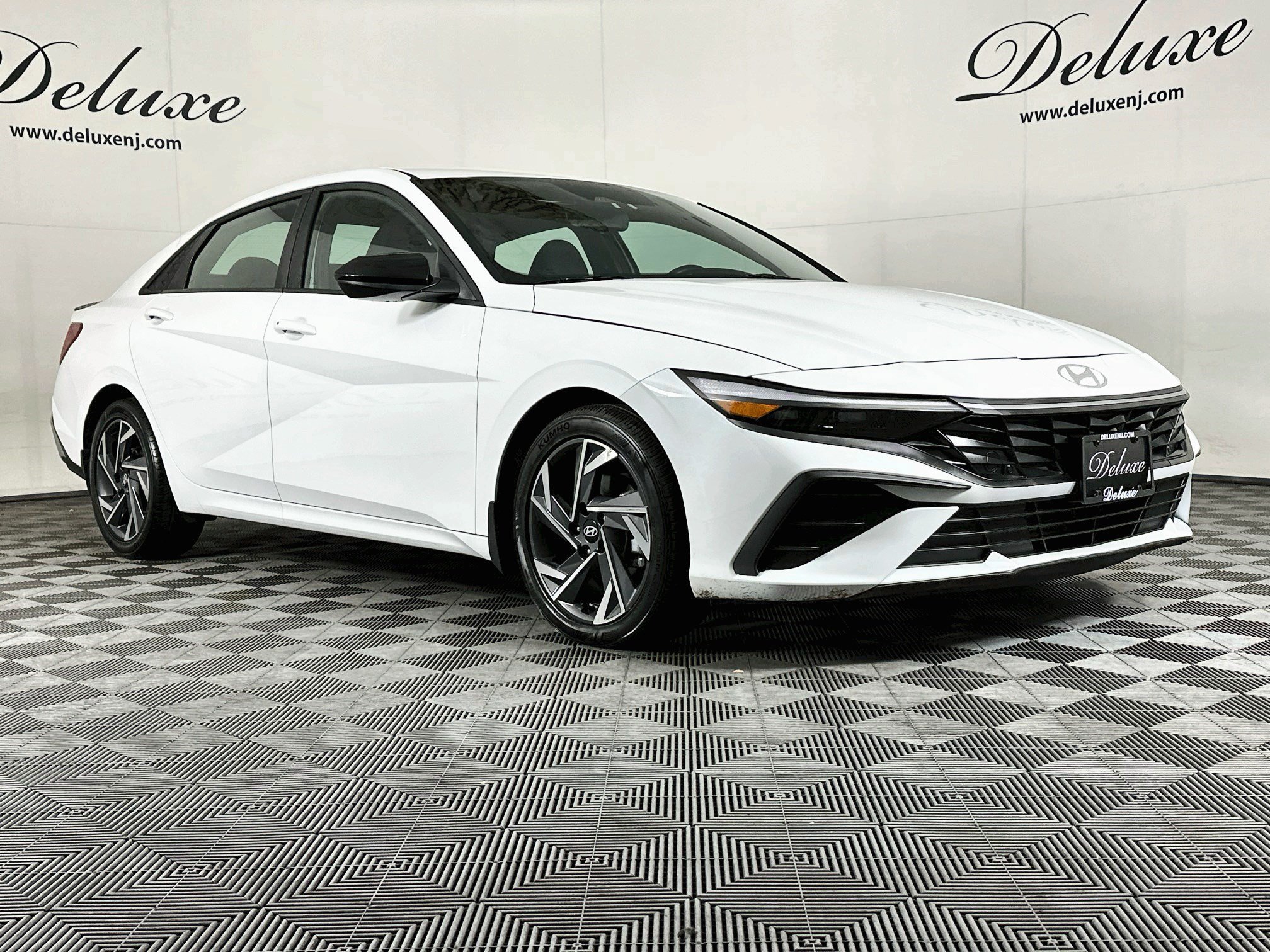 Used 2025 Hyundai Elantra Sport