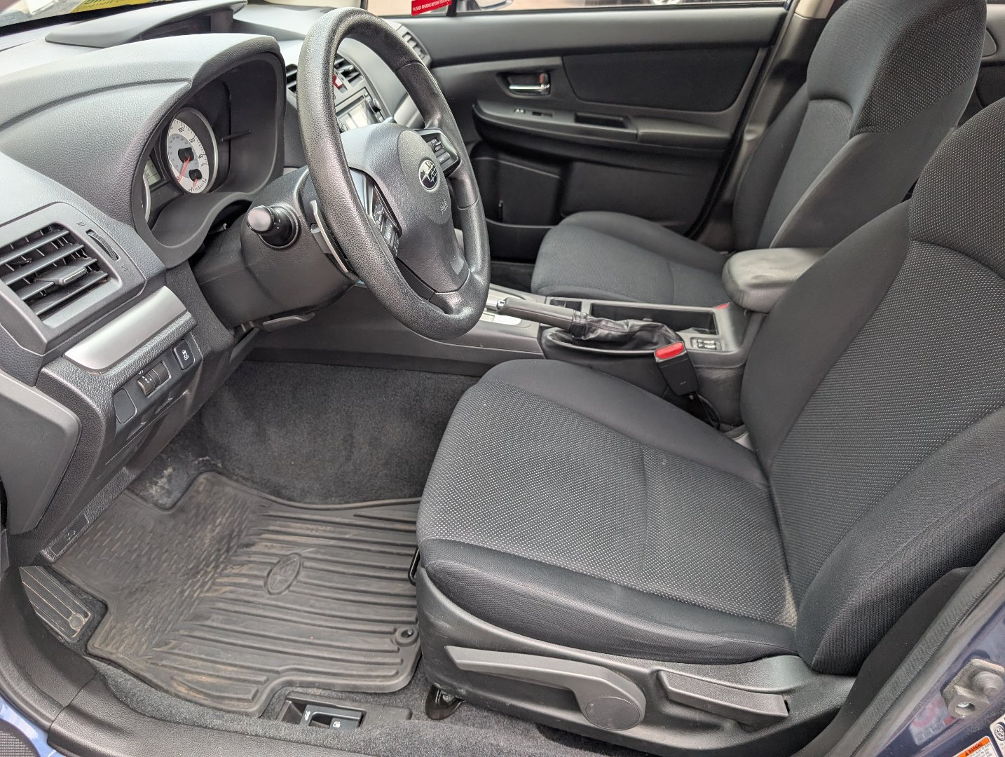 Used 2013 Subaru Impreza 2.0i Premium w/ All-Weather Pkg AWD/4WD image 8