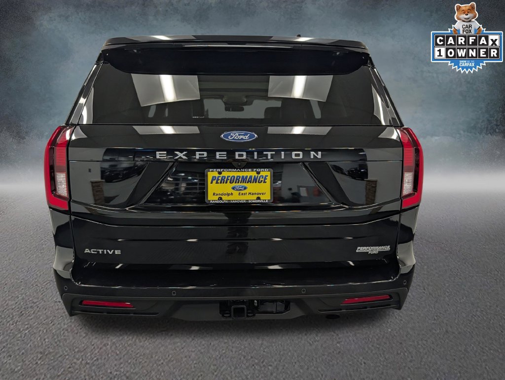 Used 2025 Ford Expedition Active AWD/4WD image 5