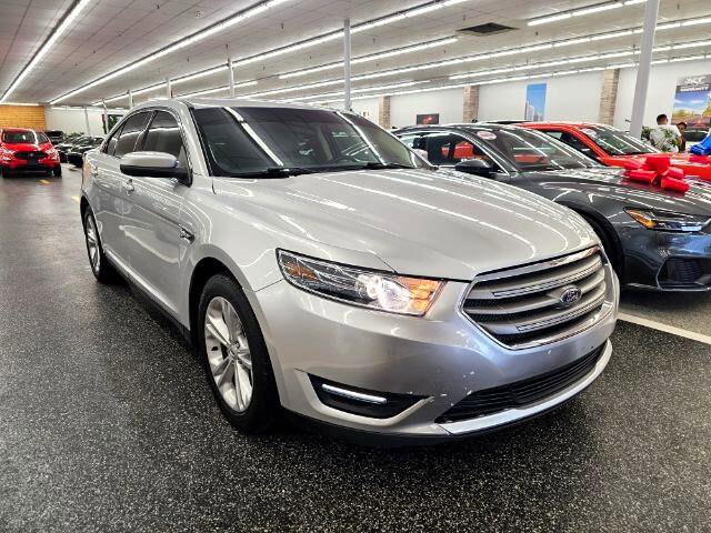 Used 2019 Ford Taurus SEL w/ Equipment Group 201A image 3