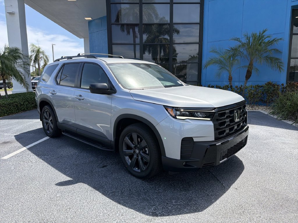 New 2026 Honda Pilot Sport image 2