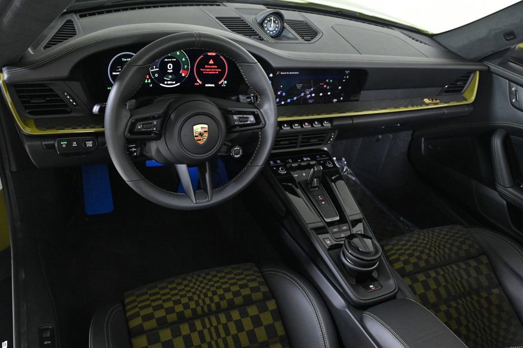 Used 2026 Porsche 911 Carrera 4 GTS image 4