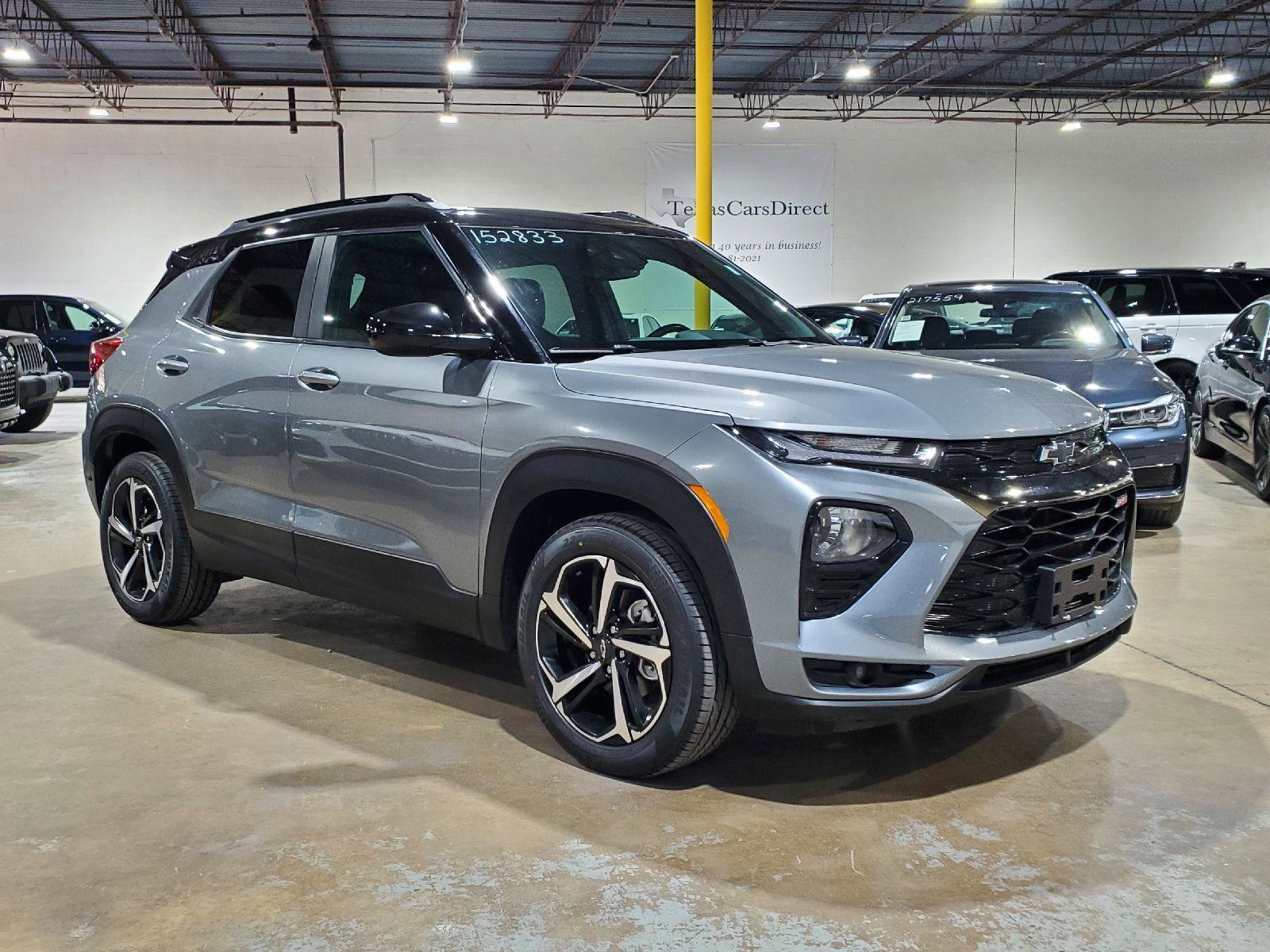 Used 2023 Chevrolet TrailBlazer RS w/ Sun and Liftgate Package image 3