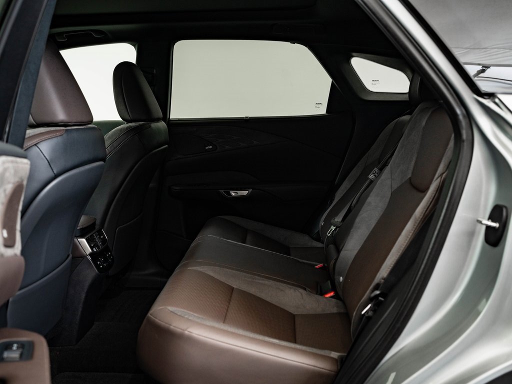 Certified 2024 Lexus RX 350 w/ Convenience Package image 45