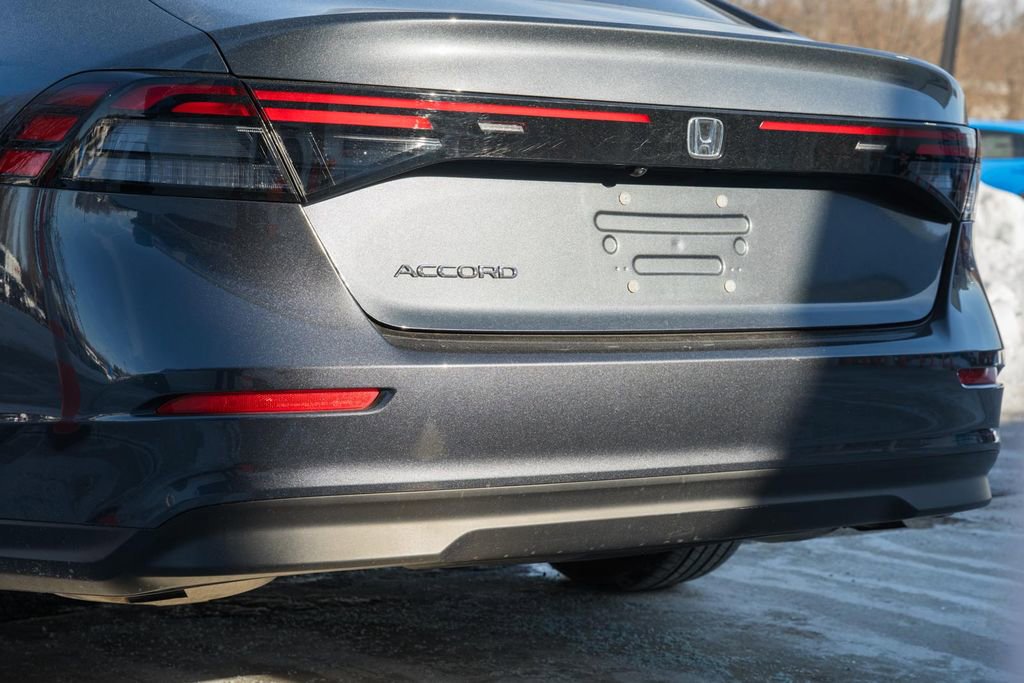 Certified 2023 Honda Accord EX image 7