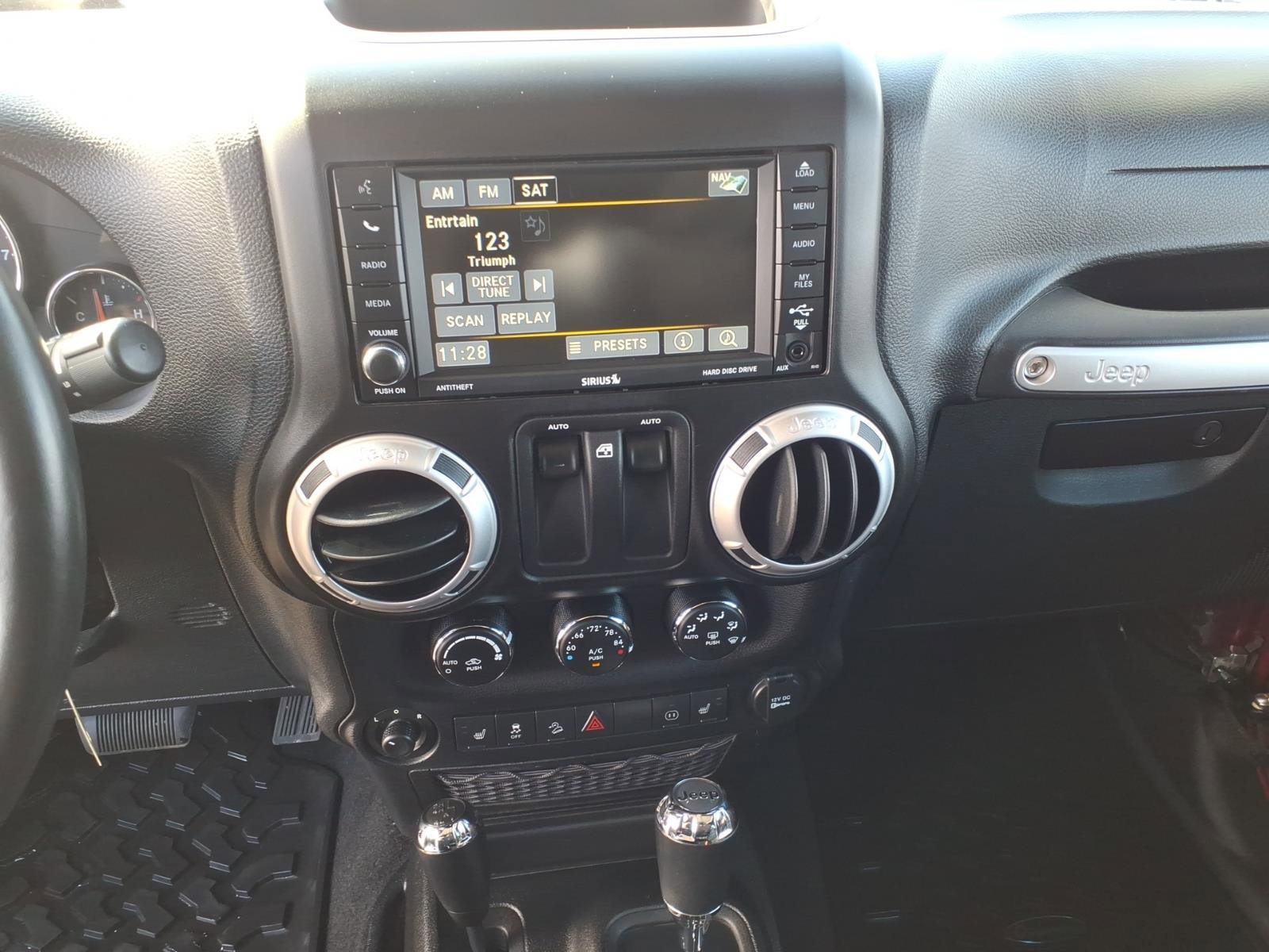 Used 2012 Jeep Wrangler Rubicon w/ Dual Top Group image 13
