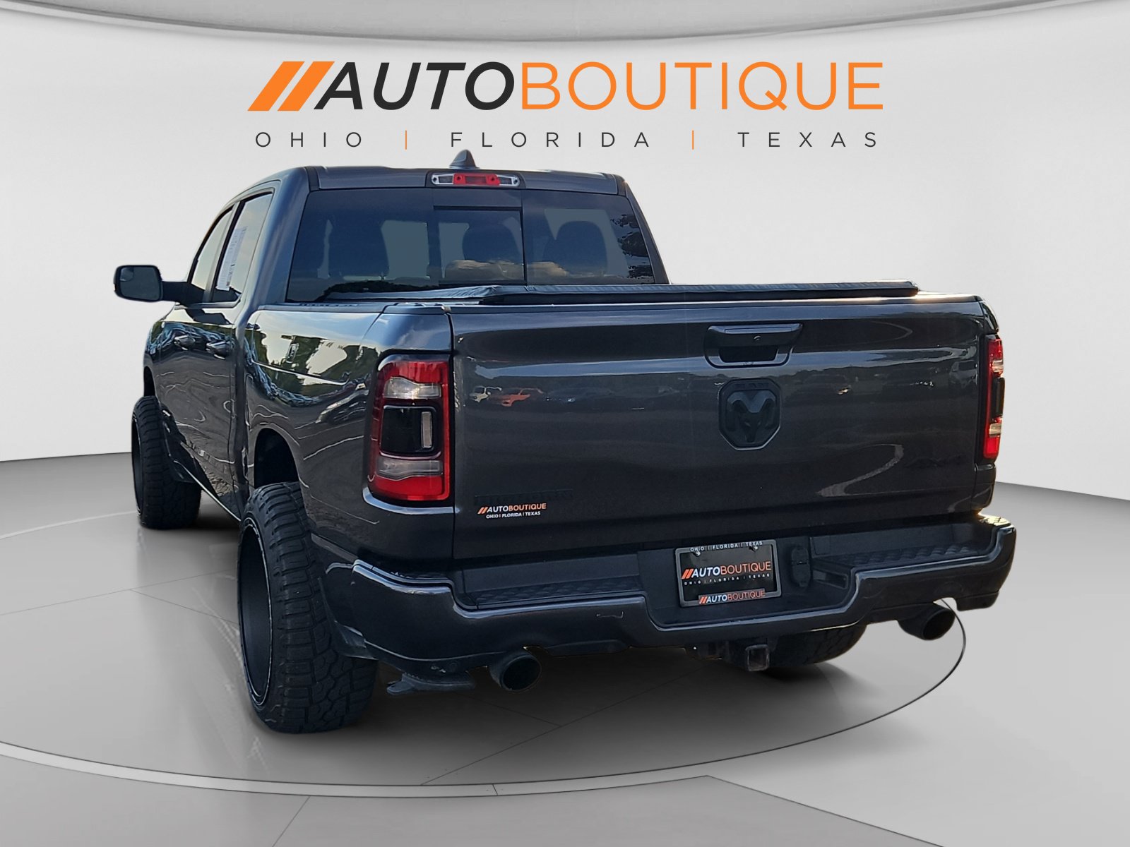 Used 2021 RAM 1500 Big Horn AWD/4WD image 3