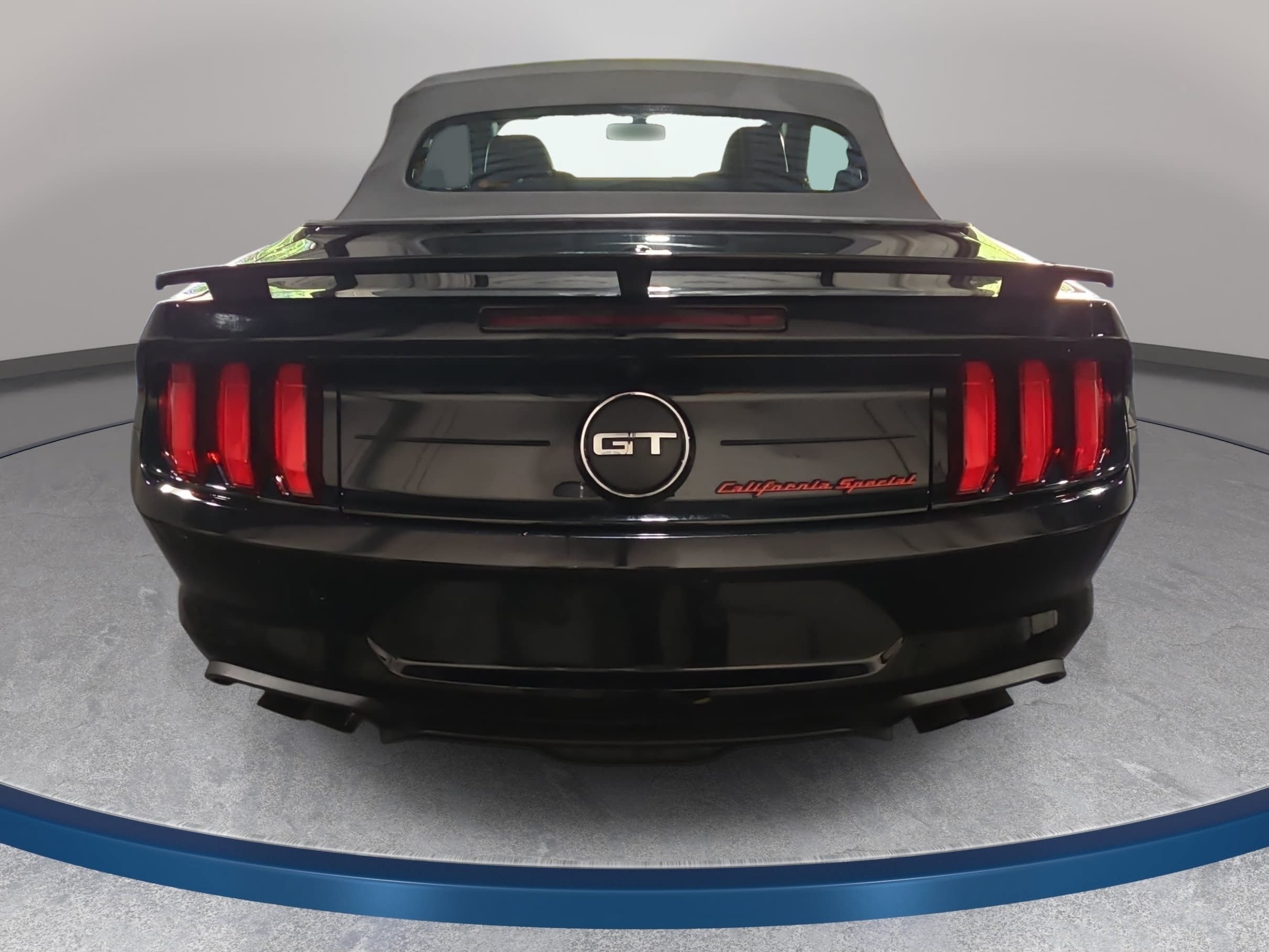 Used 2019 Ford Mustang GT Premium w/ Equipment Group 401A RWD image 6