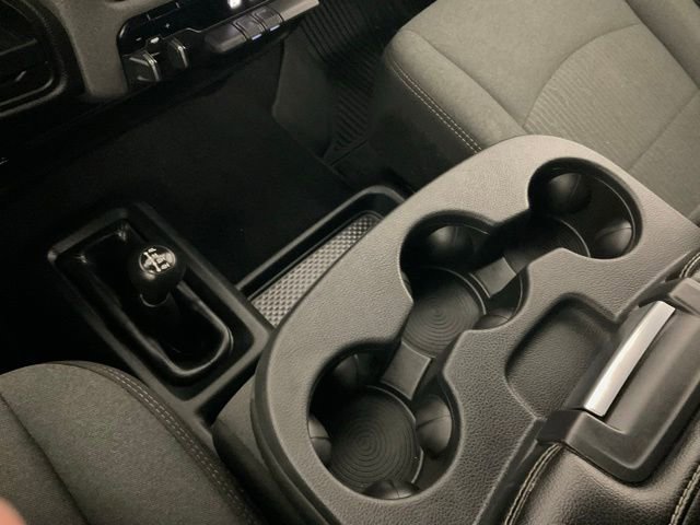 Used 2024 RAM 2500 Tradesman w/ Chrome Appearance Group image 12