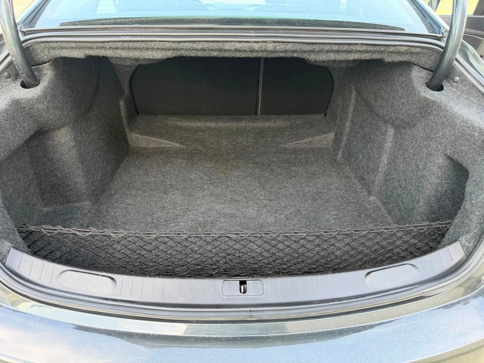 Used 2018 Chevrolet Impala Premier FWD image 30