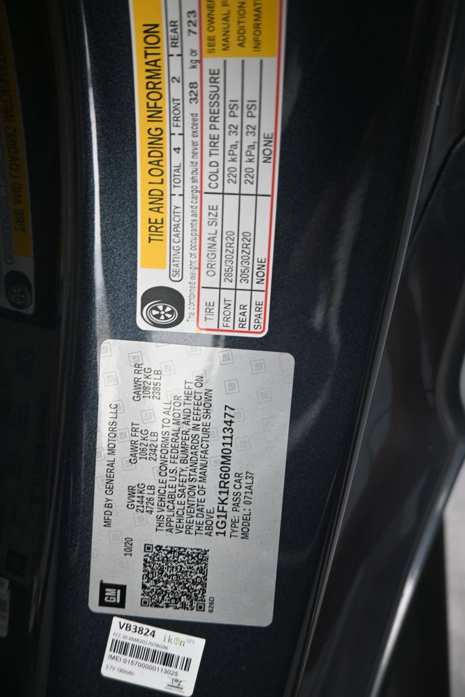 Used 2021 Chevrolet Camaro ZL1 w/ LPO, ZL1 Protection Package RWD image 11
