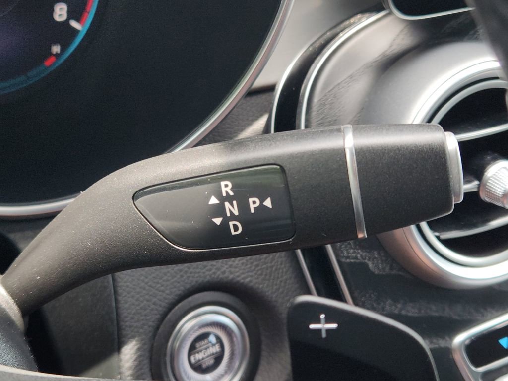 Used 2022 Mercedes-Benz GLC 300 GLC 300 image 22