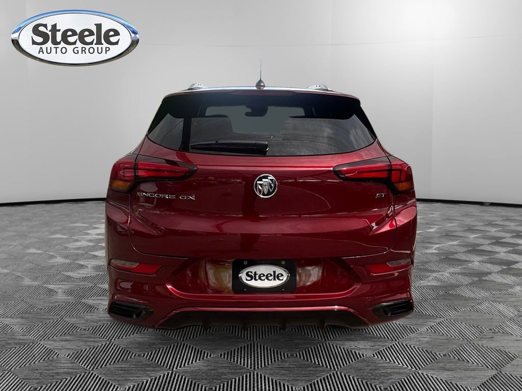 Used 2023 Buick Encore GX Select w/ Sport Touring Package FWD image 4