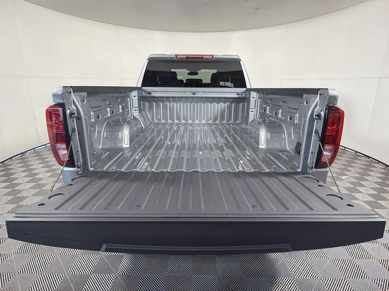 New 2026 GMC Sierra 1500 Elevation image 26