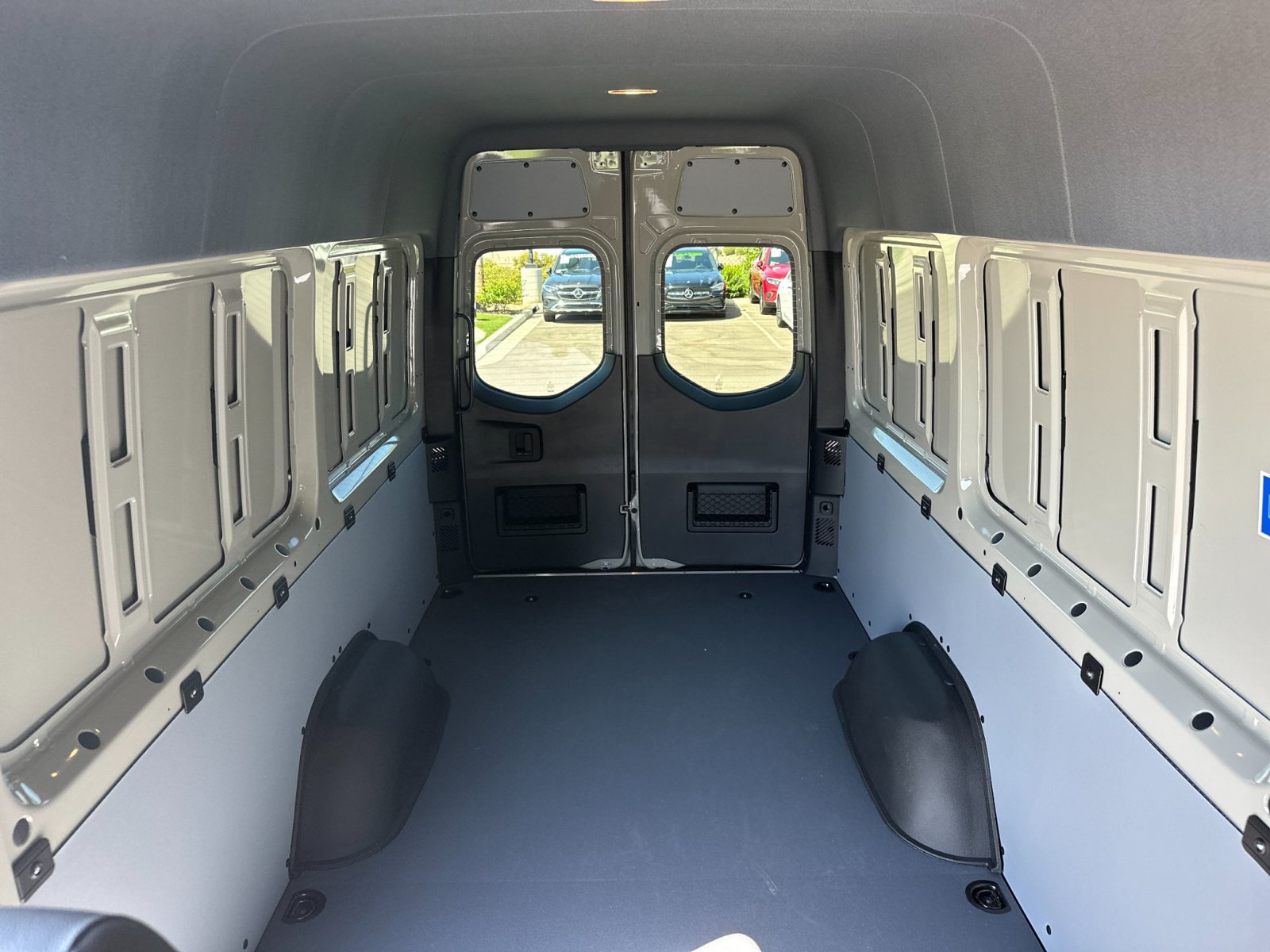 New 2026 Mercedes-Benz Sprinter 2500 image 15