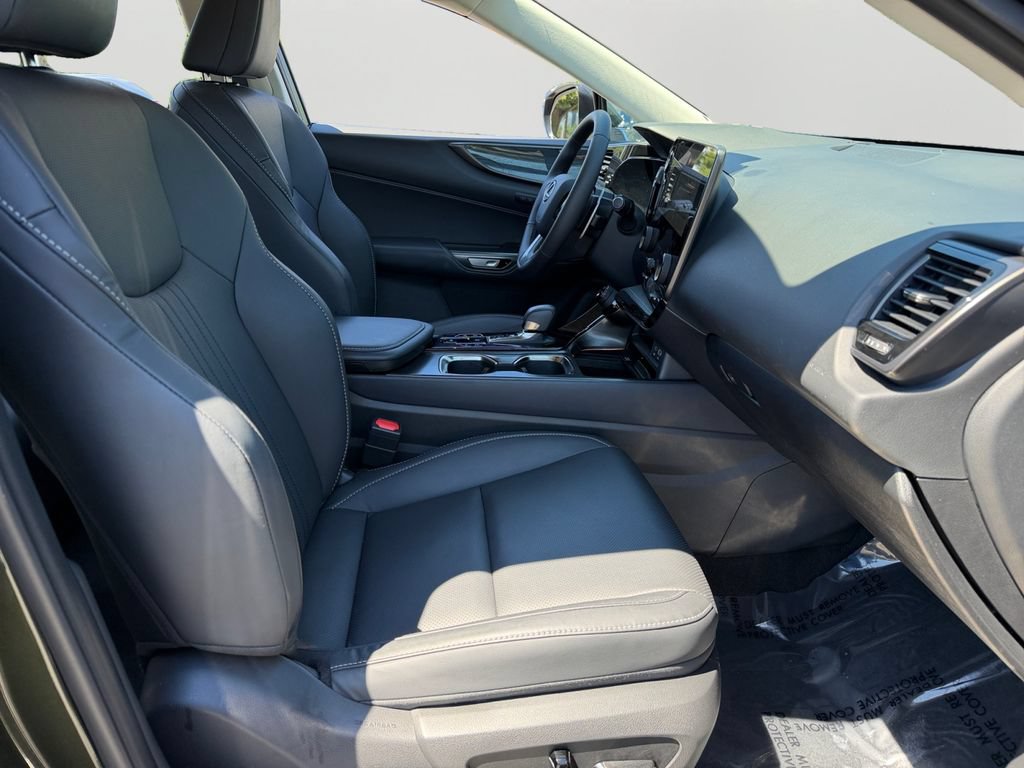 Certified 2025 Lexus NX 250 AWD w/ Accessory Package (2T) image 9