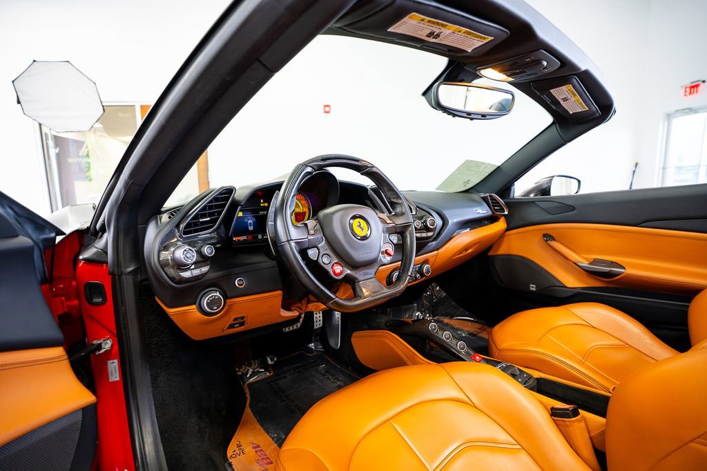 Used 2018 Ferrari 488 Spider RWD image 32