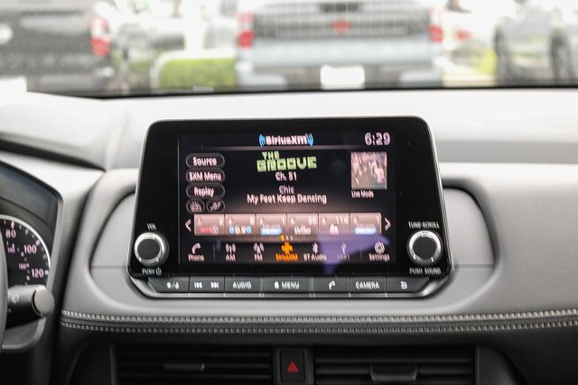 New 2026 Nissan Rogue S image 15