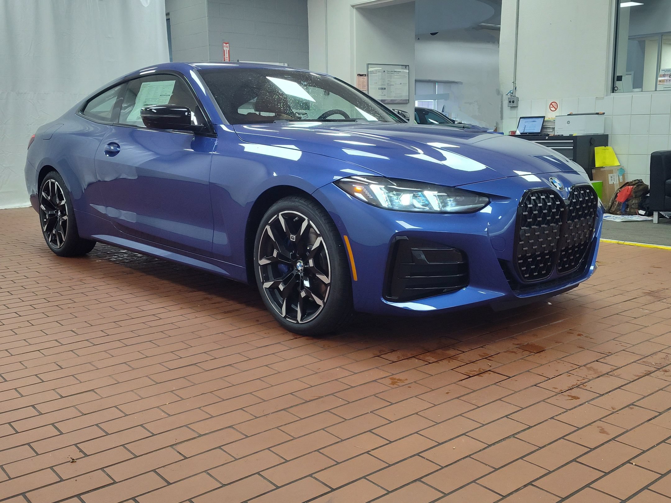 Used 2026 BMW 430i xDrive Coupe w/ M Sport Package AWD/4WD image 7