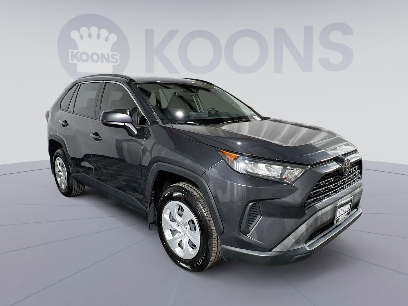 Used 2019 Toyota RAV4 LE image 10