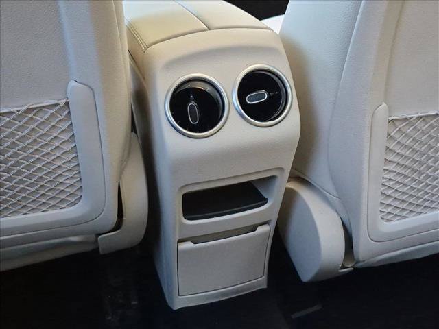 Used 2022 Mercedes-Benz GLB 250 image 19