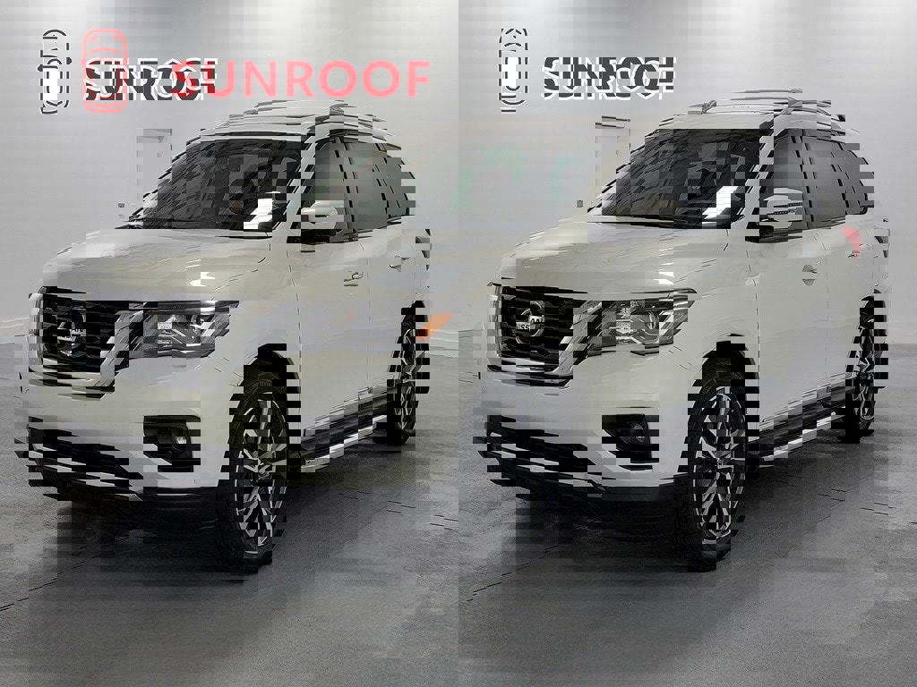 Used 2019 Nissan Pathfinder Platinum w/ Cargo Package image 5