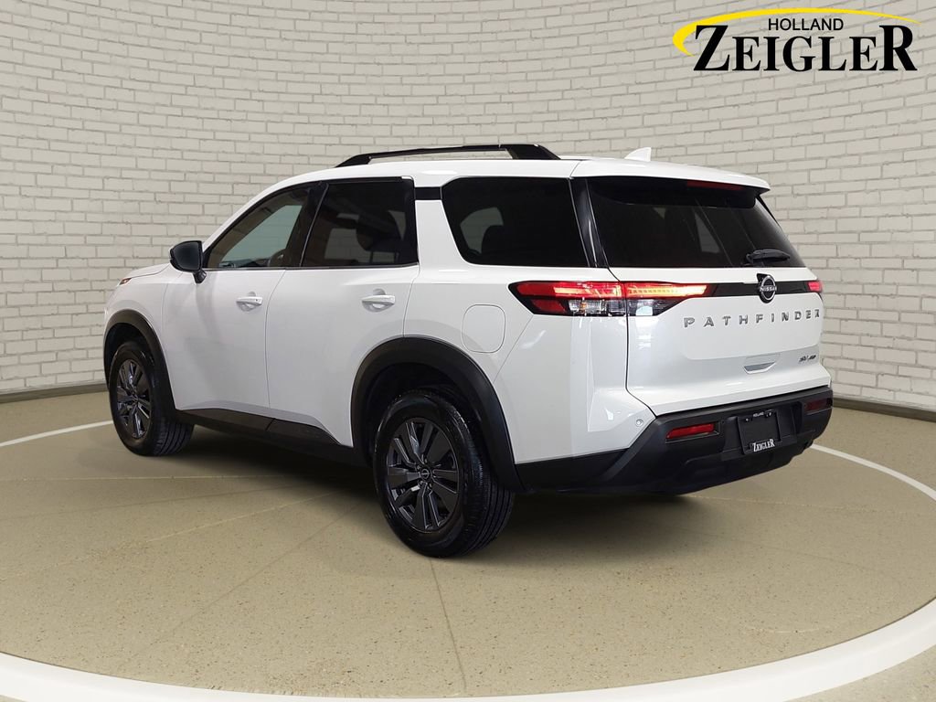Certified 2024 Nissan Pathfinder SV AWD/4WD image 7