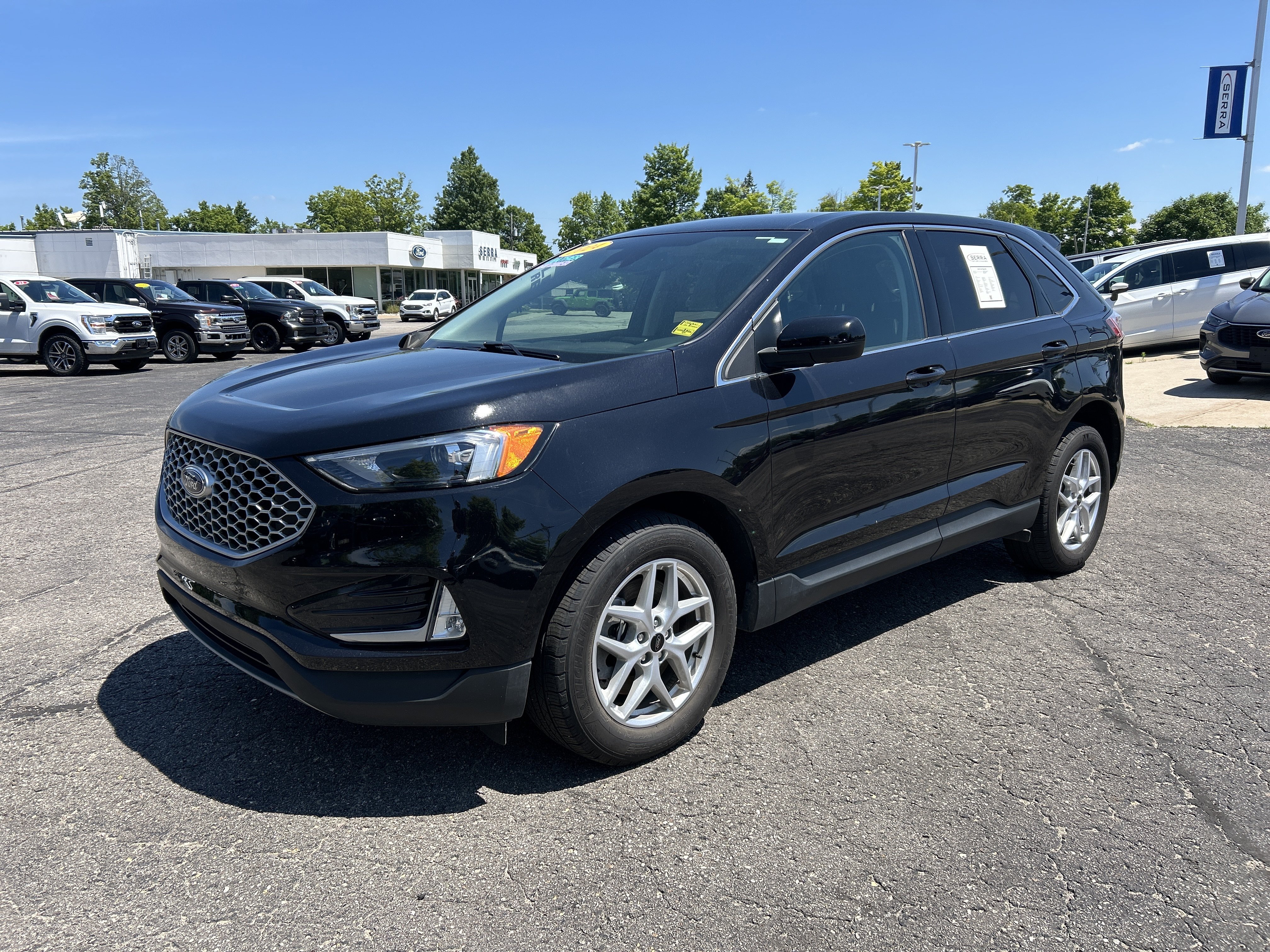 Used 2024 Ford Edge SEL w/ Convenience Package AWD/4WD image 7