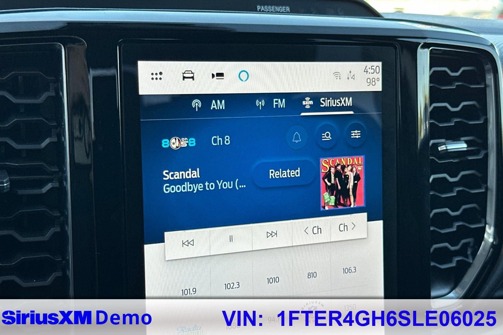 Used 2025 Ford Ranger XLT w/ Black Appearance Package image 27