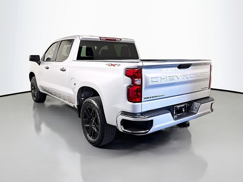 Used 2022 Chevrolet Silverado 1500 Custom image 5