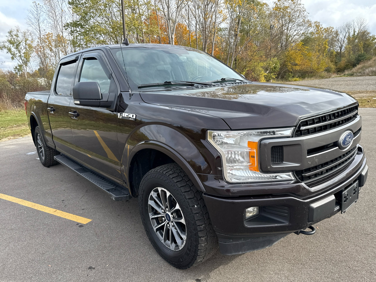 Used 2018 Ford F150 XLT w/ Equipment Group 302A Luxury image 3