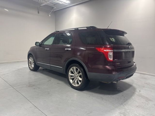 Used 2011 Ford Explorer XLT w/ 202A Rapid Spec Order Code FWD image 8