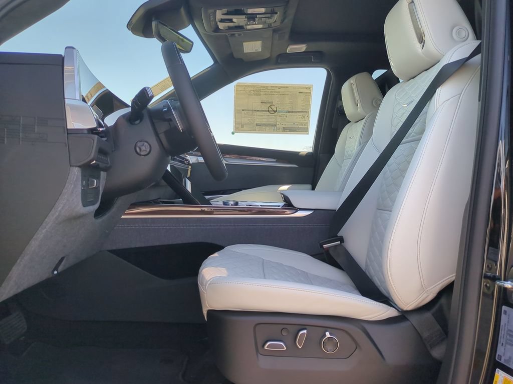 New 2026 Cadillac Escalade Platinum Sport AWD/4WD image 20