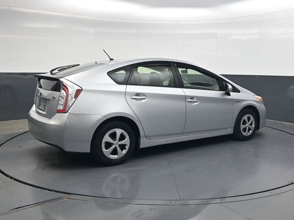 Used 2015 Toyota Prius Two image 4