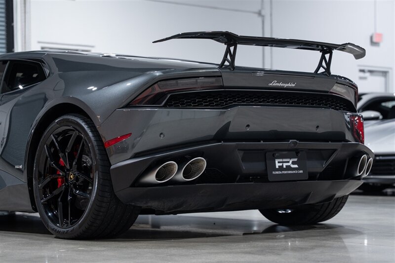Used 2015 Lamborghini Huracan LP 610-4 AWD/4WD image 14