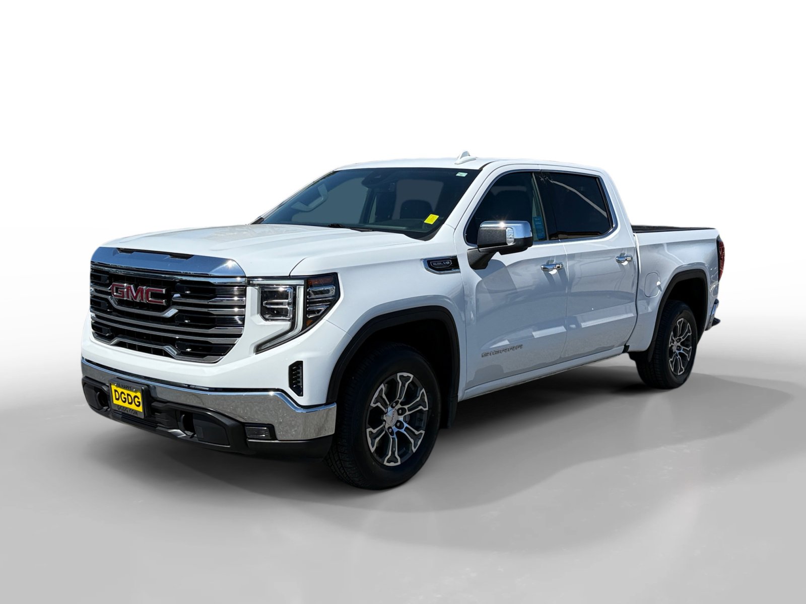 Used 2025 GMC Sierra 1500 SLT RWD image 1