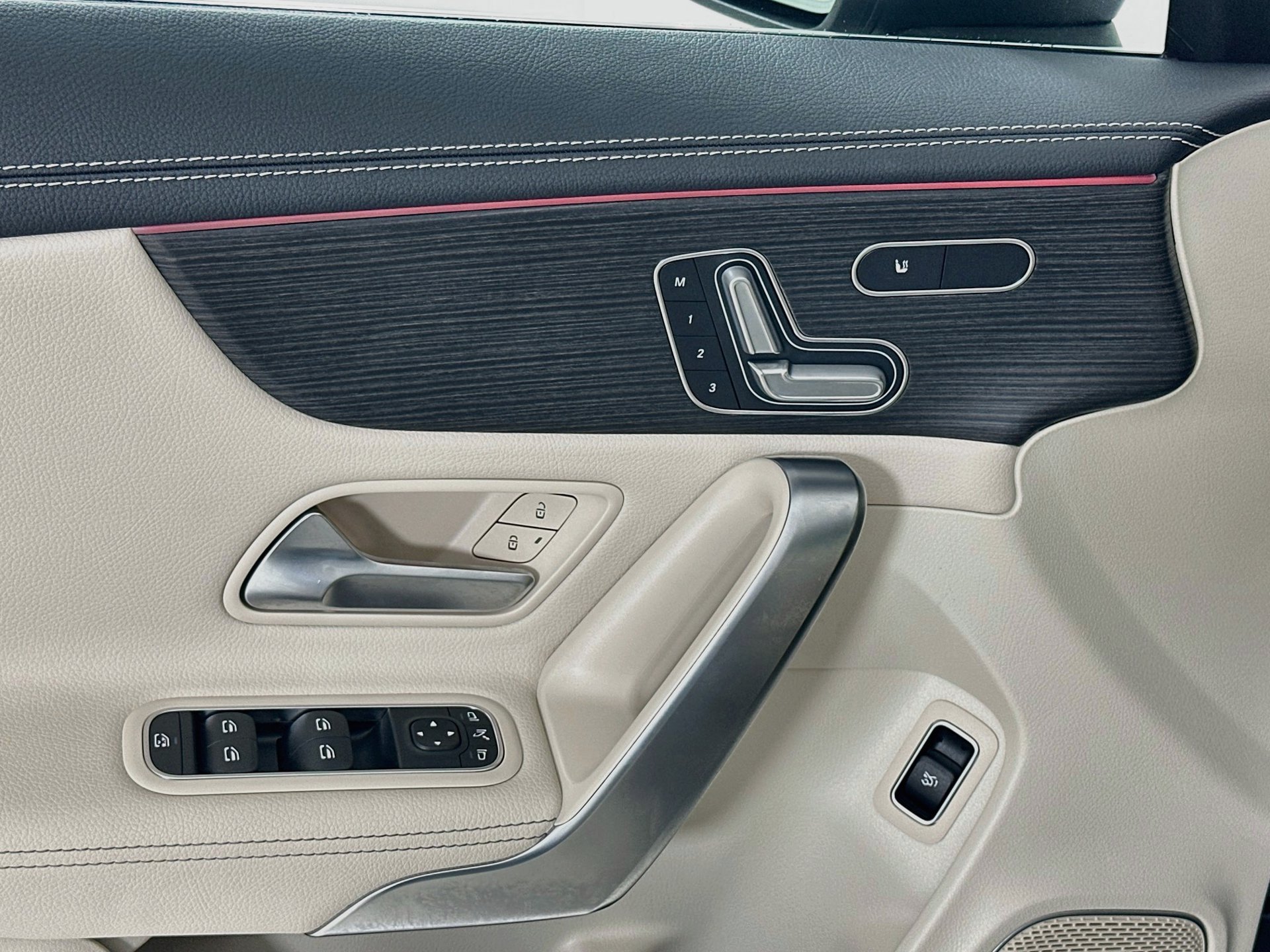 Certified 2026 Mercedes-Benz CLA 250 image 19