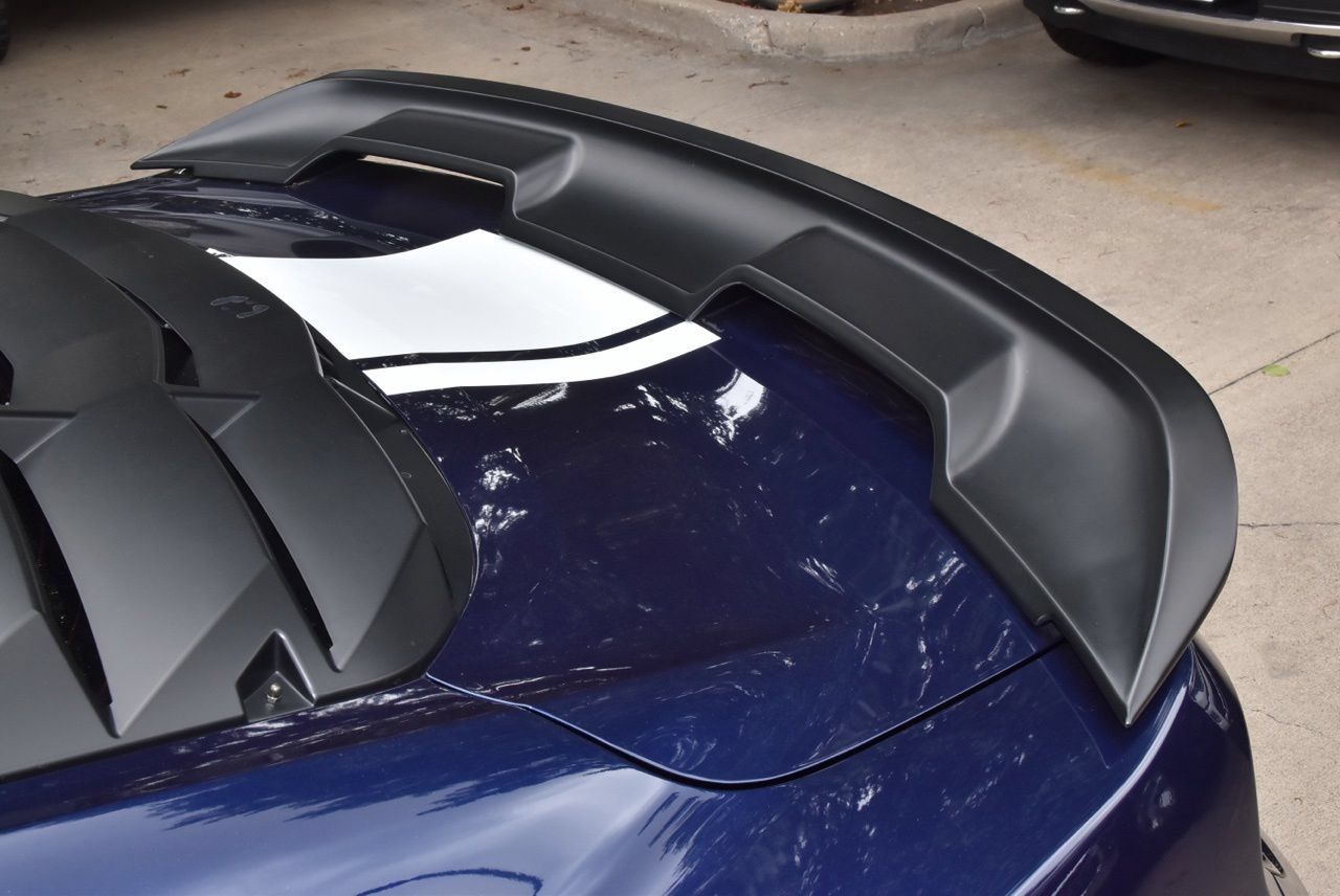 Used 2019 Ford Mustang Premium w/ Enhanced Security Package RWD image 34