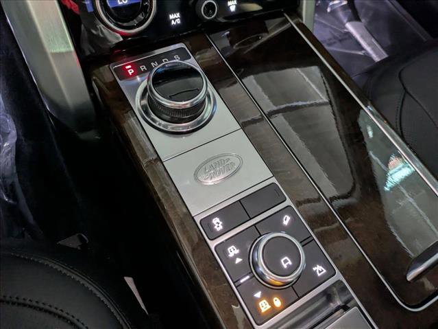 Used 2020 Land Rover Range Rover HSE AWD/4WD image 13
