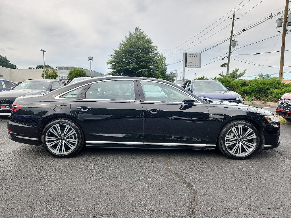 Used 2023 Audi A8 L 3.0T w/ Comfort Plus Package AWD/4WD image 12