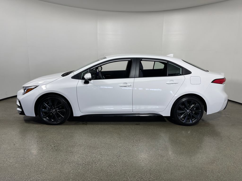 New 2026 Toyota Corolla SE image 6